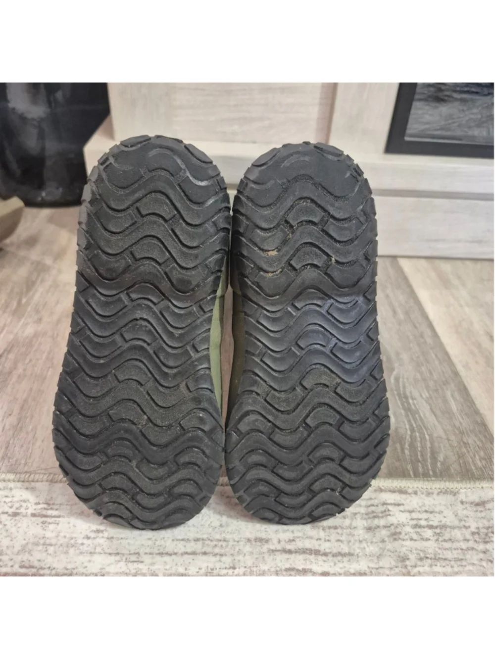 BOGS Rain Boots Green  Size 1